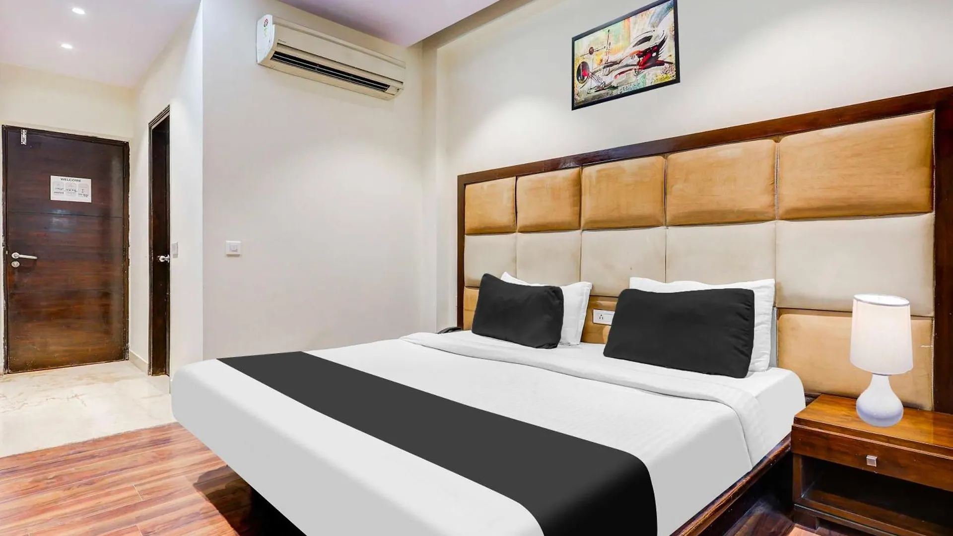 מלון Townhouse Dlf Phase 2 גורגאון